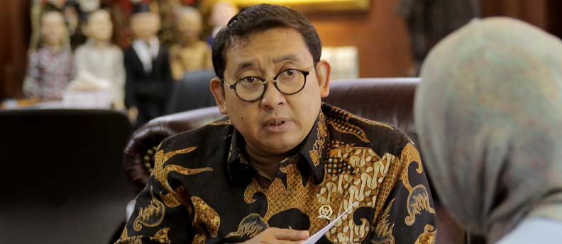 12_-_11_-_2018__Wakil_Ketua_DPR_Fadli_Zon_menyayangkan_kepindahan_kantor_Kedutaan_Australia.jpg
