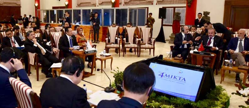 16_-_9_-_2018__Ketua_DPR_Bambang_Soesatyo_mendorong_dilakukannya_reformasi_dalam_PBB_.jpg