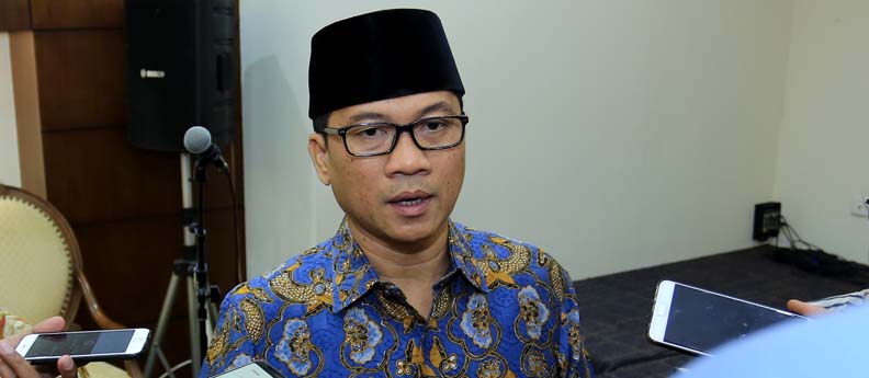 5_-_11_-_2018__Anggota_Komisi_II_Yandri_Susanto.jpg