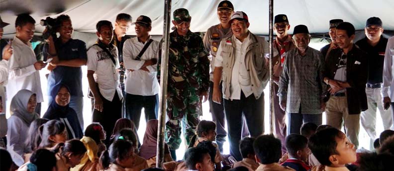 6_-_8_-_2018__Wakil_Ketua_DPR_Fahri_Hamzah_penanganan_gempa_masih_terkendala.jpg