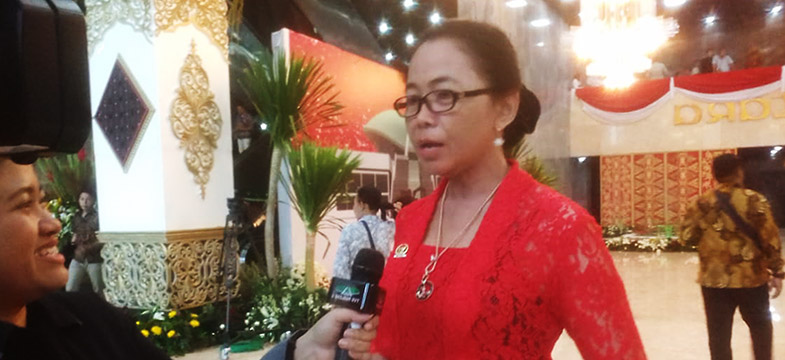 Anggota_DPR_RI_My_Esti_Wijayati_021019.jpg
