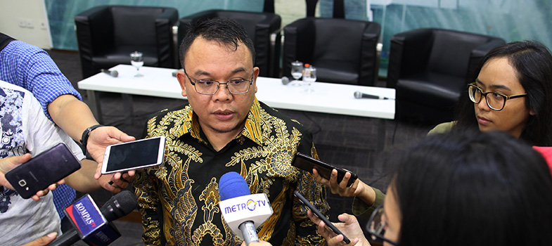Anggota_Fraksi_PAN_Saleh_Partaonan_Daulay_12819_.jpg