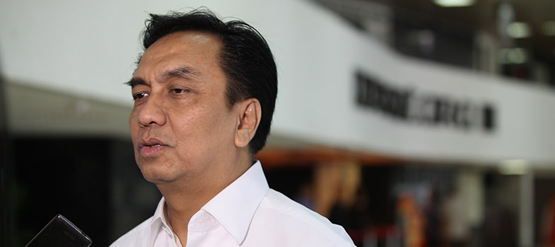 Anggota_Komisi_1_DPR_RI_Effendi_MS_Simbolon.jpg