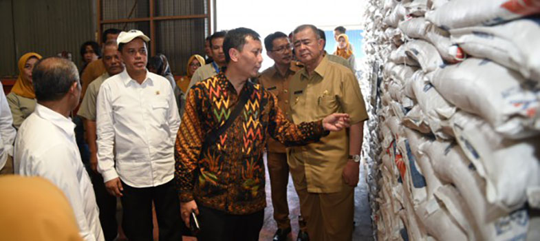 Anggota_Komisi_VI_DPR_RI_Slamet_saat_mengikuti_Kunjungan_Kerja_Tim_Komisi_VI_DPR.jpg