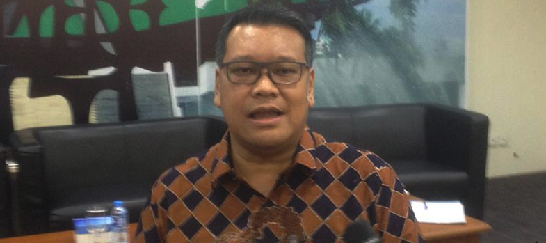 Anggota_Komisi_VI_Eriko_Sotarduga.jpg
