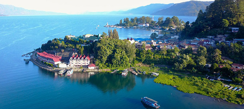 Danau_Toba_9819.jpeg
