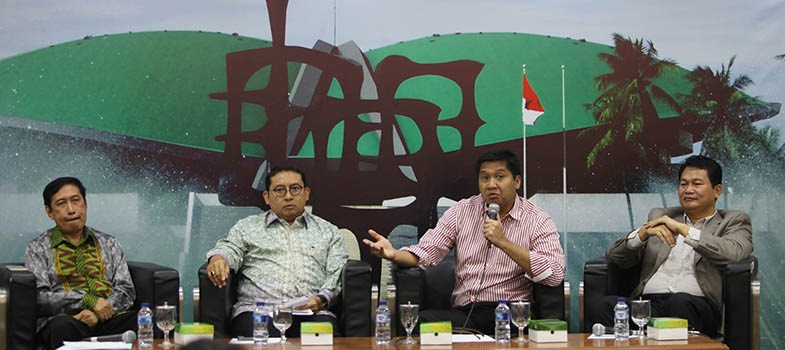 Diskusi_dialektika_demokrasi.jpg