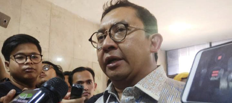 Fadli_Zon_Kunjungi_Polda.jpg