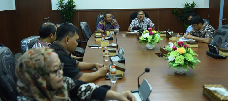 Kepala_Pusat_Kajian_Anggaran_Badan_Keahlian_DPR_RI_Asep_Ahmad_Saefulloh.JPG