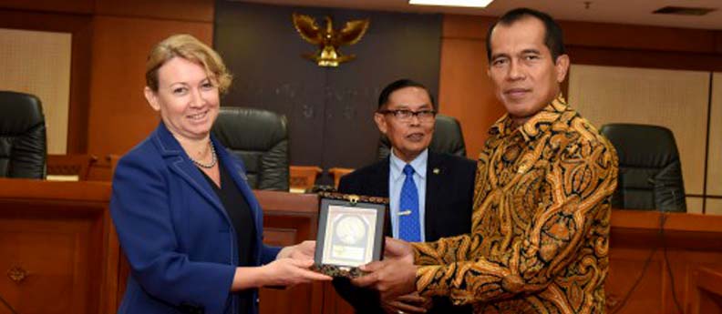 Maret_26_22018__Kerjasama_Telekomunikasi_Indonesia_dengan_Rusia_.jpg