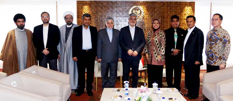 Maret_8_2018_Ketua_BKSAP_menerima_kunjungan_Negara_Iran.jpg