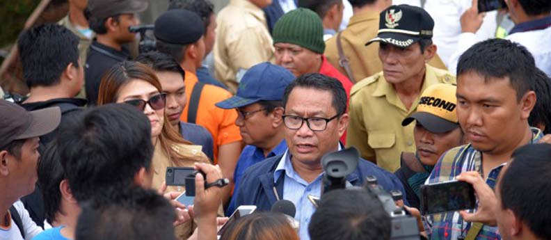 Mei_7_2018__Komisi_V_Dorong_Peremajaan_Bandara_dan_Pelabuhan.jpg