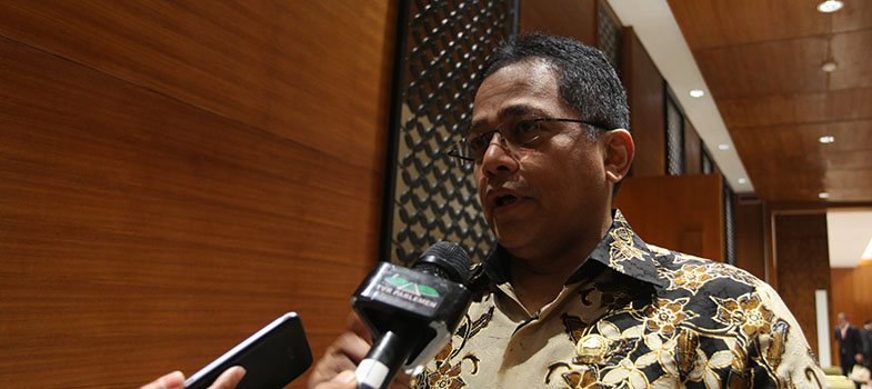 Sekretaris_Jenderal_DPR_RI_Indra_Iskandar,_selasa_16_April_2019_.jpg