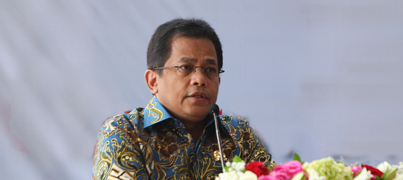 Sekretaris_Jenderal_DPR_RI_Indra_Iskandar,_senin_15_April_2019.jpg