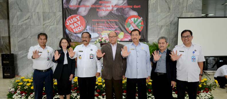 Setjen_dan_BK_DPR_Komitmen_Lawan_Penyalahgunaan_Narkotika.jpg