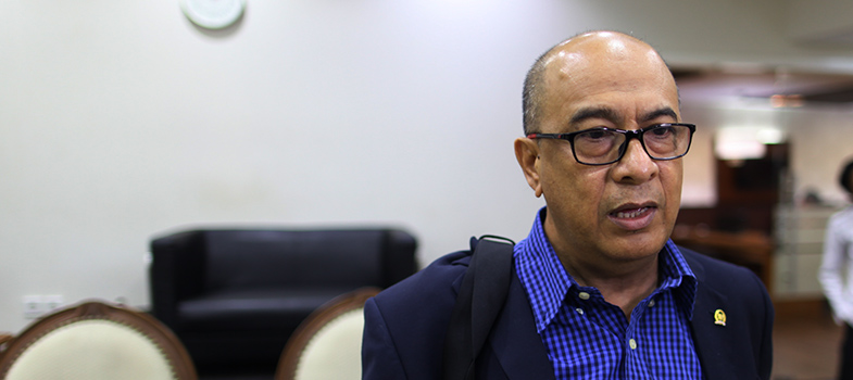 Syarief_Abdullah_Alkendrie_Komisi_V_15719.jpg