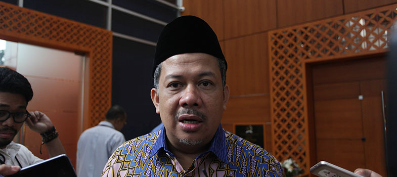 Wakil_Ketua_DPR_RI_Fahri_Hamzah,_senin_15_April_2019.jpg