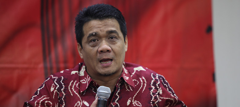 Wakil_Ketua_Komisi_II_Ahmad_Riza_Patria,_senin_1_april_2019.jpg