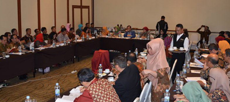 Wakil_Ketua_Komisi_II_DPR_RI_Herman_Khaeron_bertemu_jajaran_mitra_kerja_di_Banten.JPG