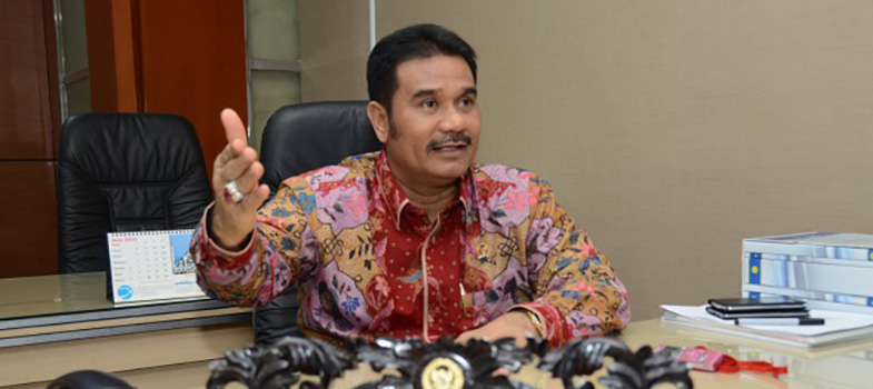 Wakil_Ketua_Komisi_X_DPR,_Sutan_Adil_Hendra.jpg