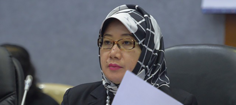 Wakil_Ketua_Komisi_X_DPR_RI_Reni_Marlinawati.jpg