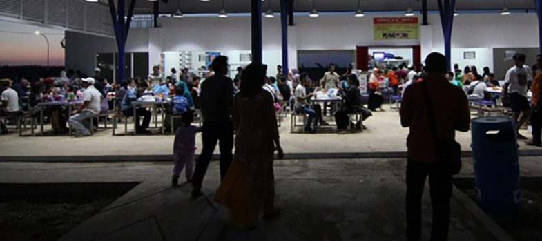 rest_area_Tol_Cikopo-Palimanan_(Cipali),_Subang.jpg